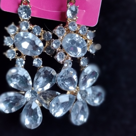 NWOT 2 piece Jewelry - Picture 4 of 4